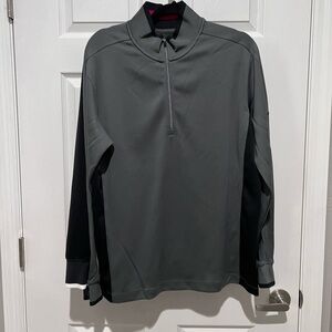 ☀️ Nike Men's Charcoal and Black Half-Zip Pullover